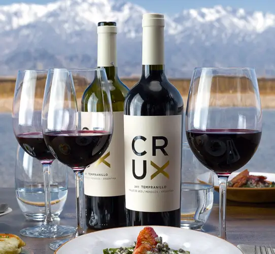 Bodega Alfa Crux, en Valle de Uco, Mendoza Bodega Alfa Crux, en Valle de Uco, Mendoza