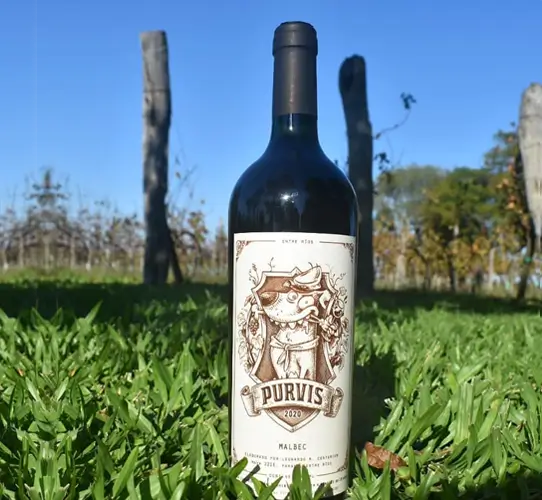 Bodega Centuria, en Paraná, Entre Ríos Bodega Centuria, en Paraná, Entre Ríos